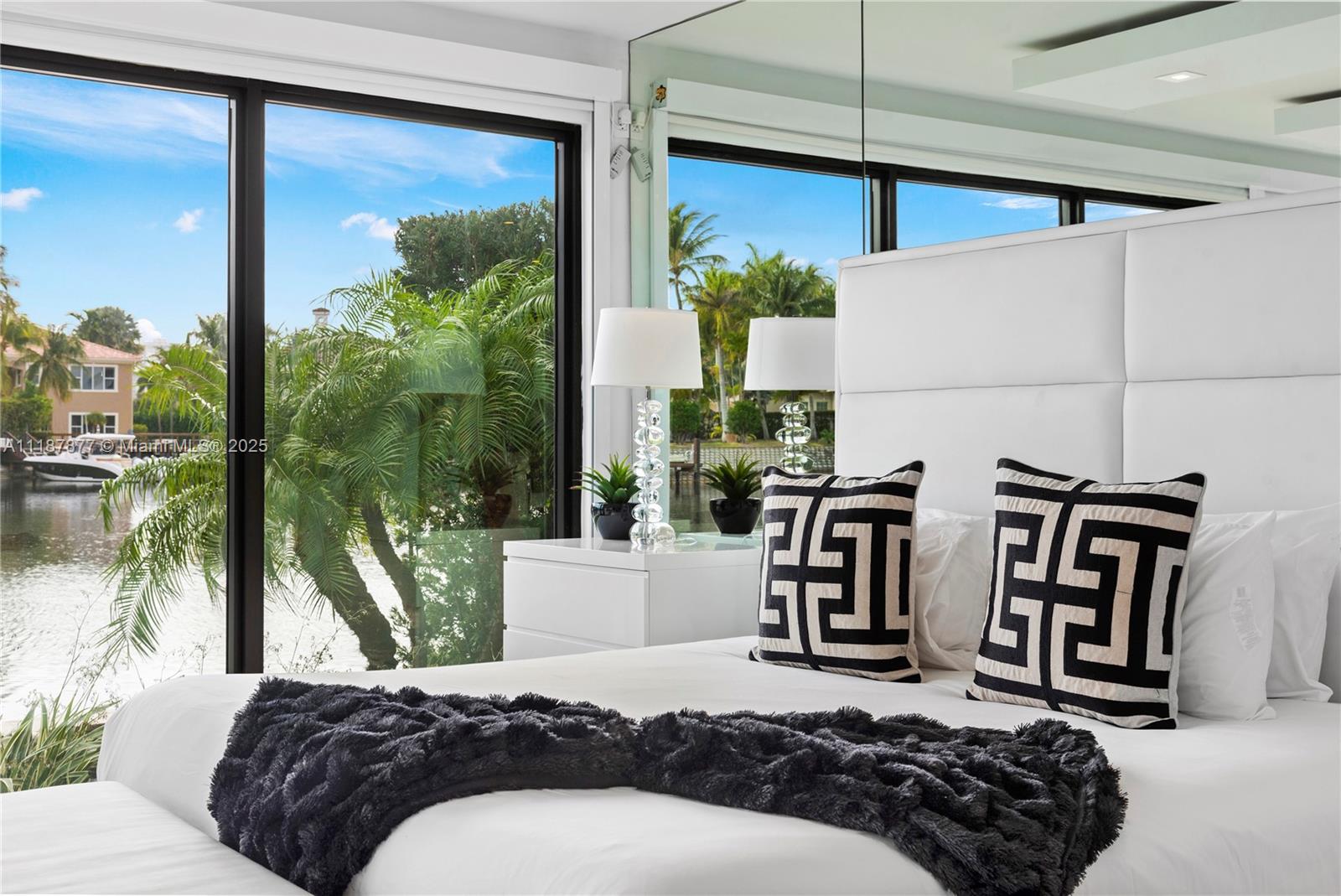 HOLLYWOOD GOLF ESTATES SE - Residential Lease