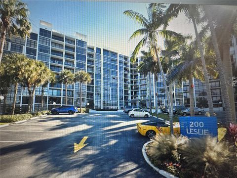 200 Leslie Dr 317 Hallandale Beach FL 33009