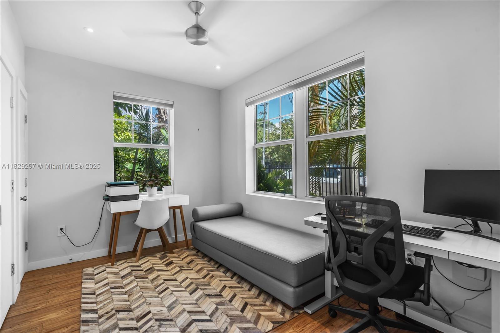 PARKVIEW SOUTH CONDO - Residential