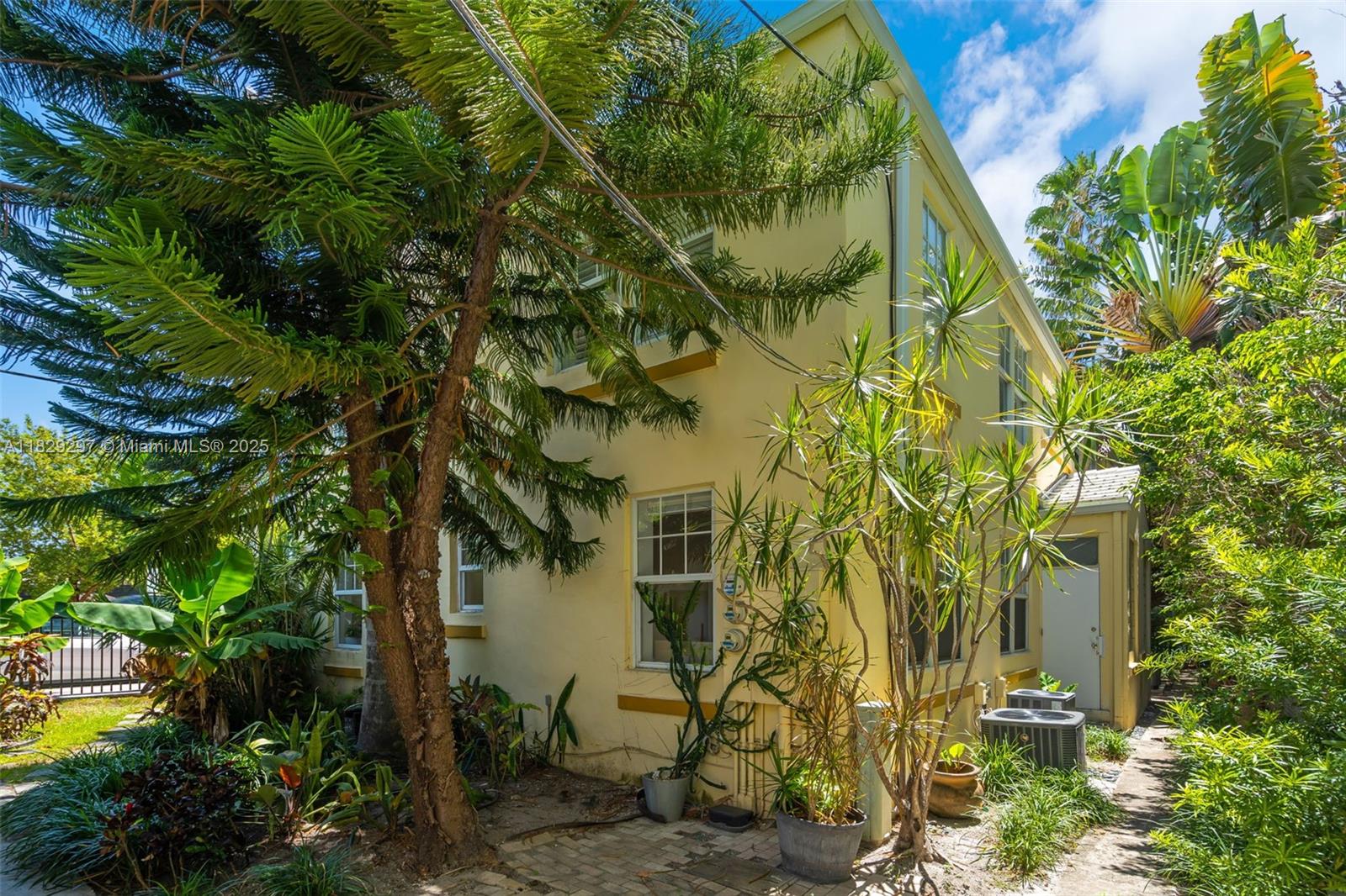 PARKVIEW SOUTH CONDO - Residential