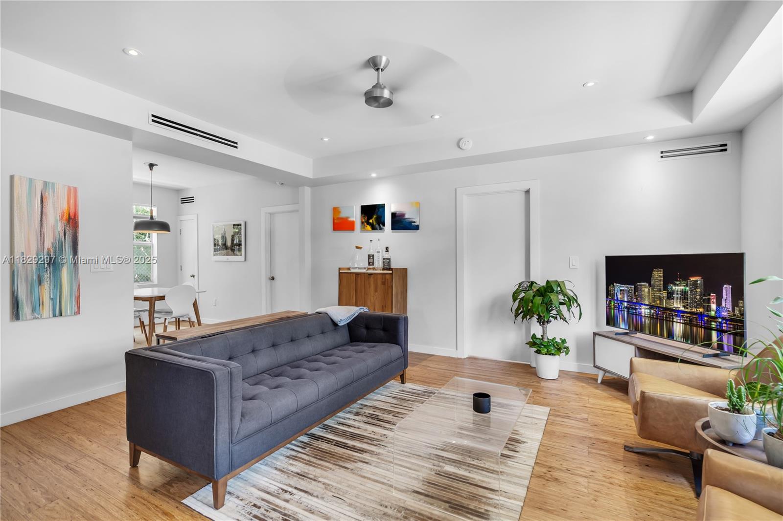 810 11th Street 102