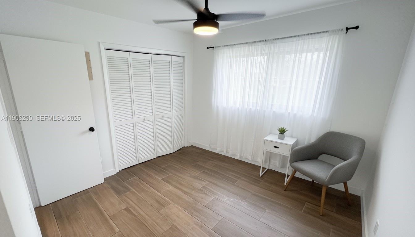 12TH ST MANORS SEC 3 - Residential Income