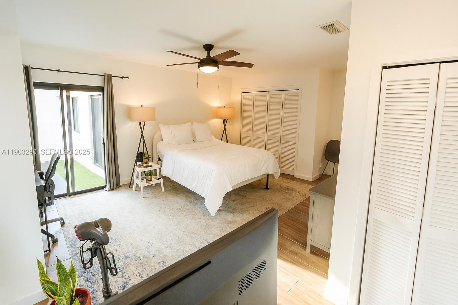 12TH ST MANORS SEC 3 - Residential Income