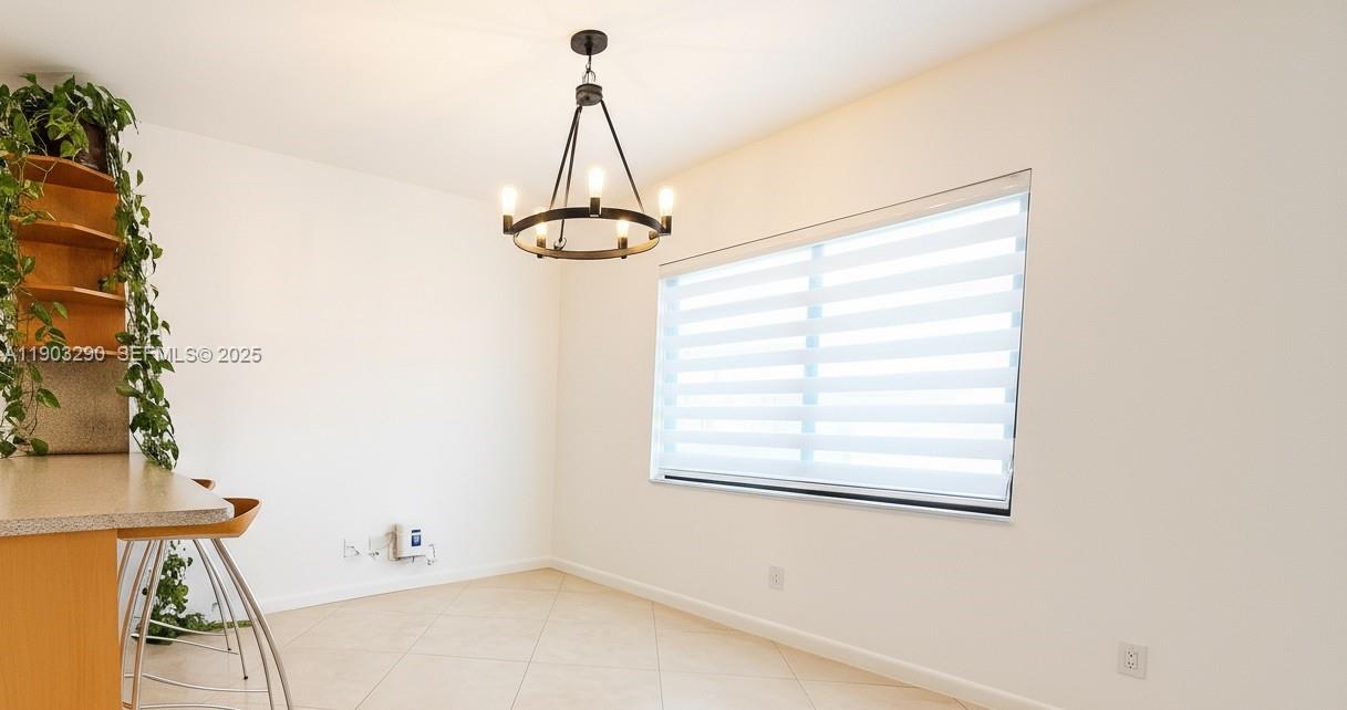 12TH ST MANORS SEC 3 - Residential Income