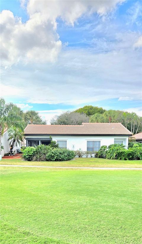 Tiny photo for 5551 Lakeview Mews Dr, Boynton Beach, FL 33437 (MLS # A12007926)