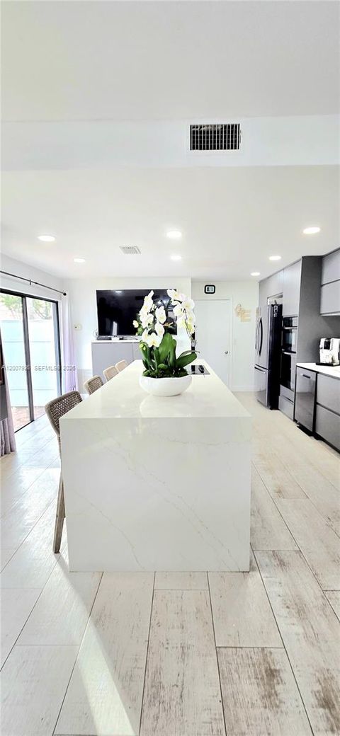 Tiny photo for 5551 Lakeview Mews Dr, Boynton Beach, FL 33437 (MLS # A12007926)