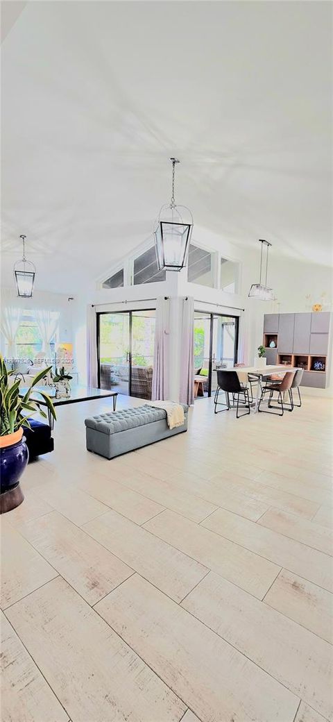 Tiny photo for 5551 Lakeview Mews Dr, Boynton Beach, FL 33437 (MLS # A12007926)