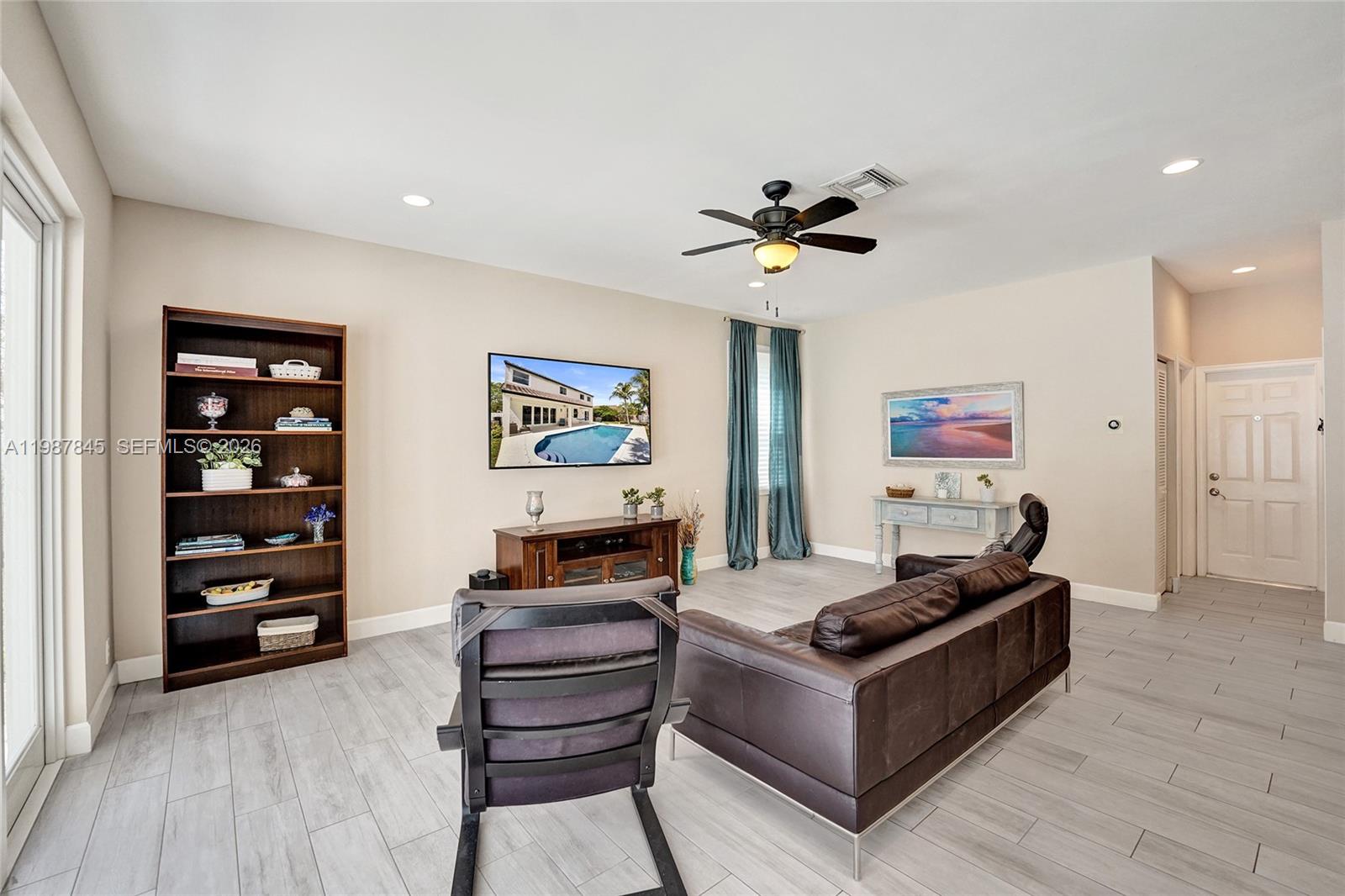 SECTOR 4 NORTH - Residential