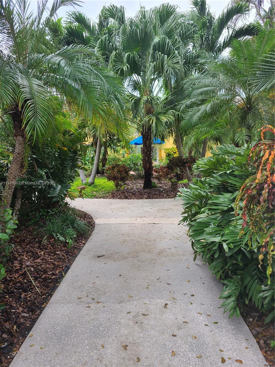 VICTORIA PARK GARDEN COND - Residential Lease