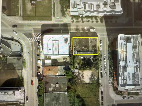FLORIDA MULTI-FAMILY APARTMENT BUILDINGS FOR SALE 30 NE 14 St Miami FL 33132