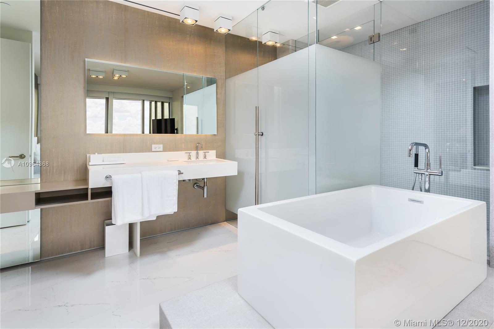 BAL HARBOUR NORTH SOUTH C - Residential