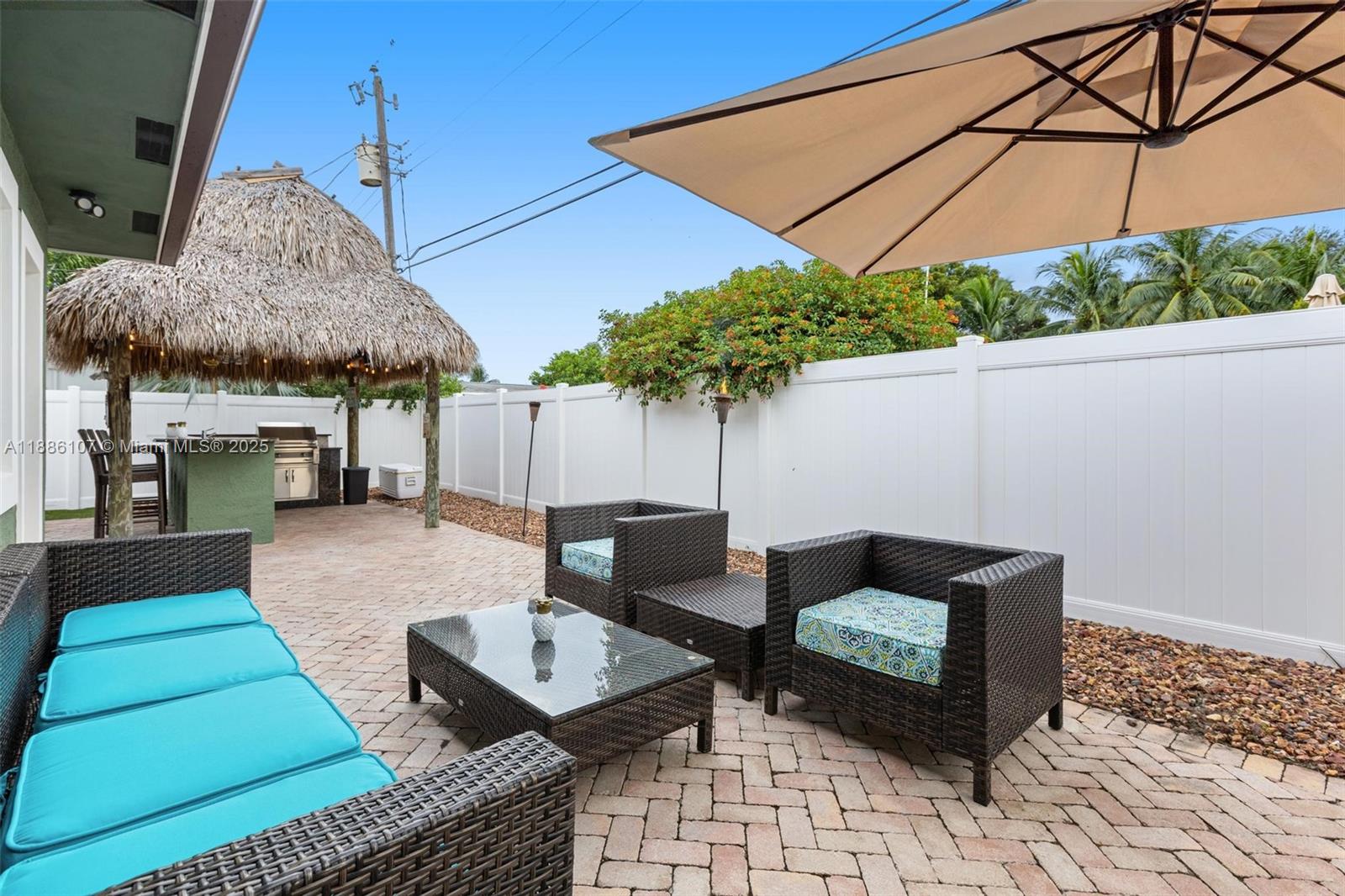 POMPANO BEACH ESTATES - Residential