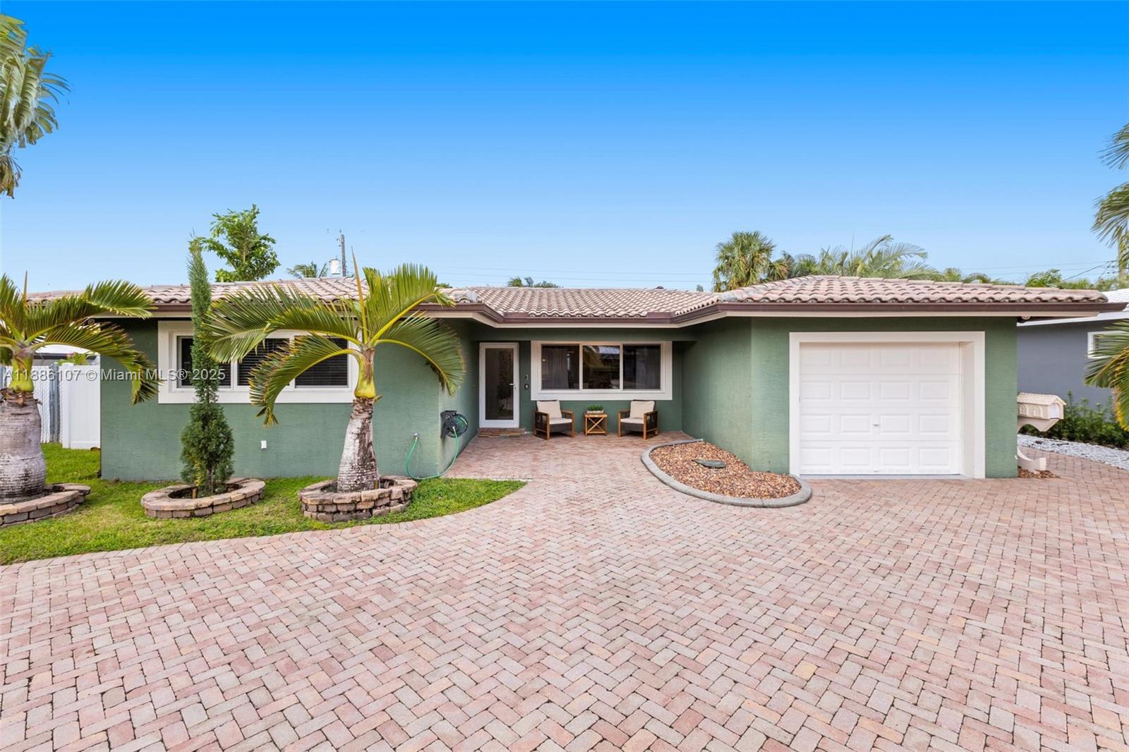 POMPANO BEACH ESTATES - Residential