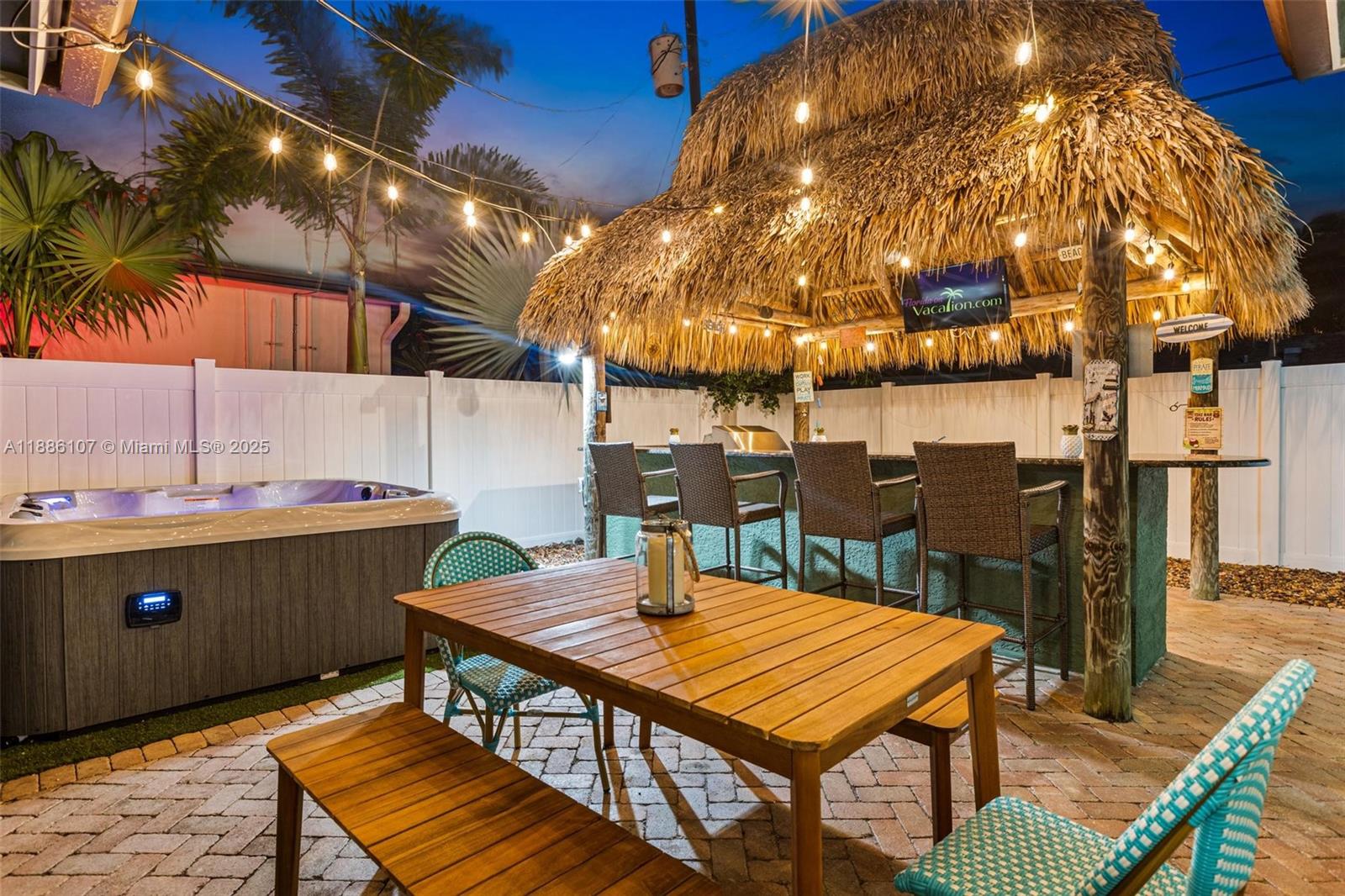 POMPANO BEACH ESTATES - Residential