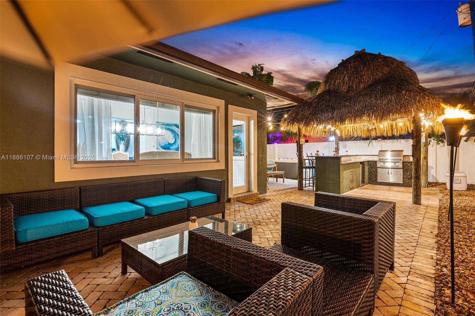 POMPANO BEACH ESTATES - Residential