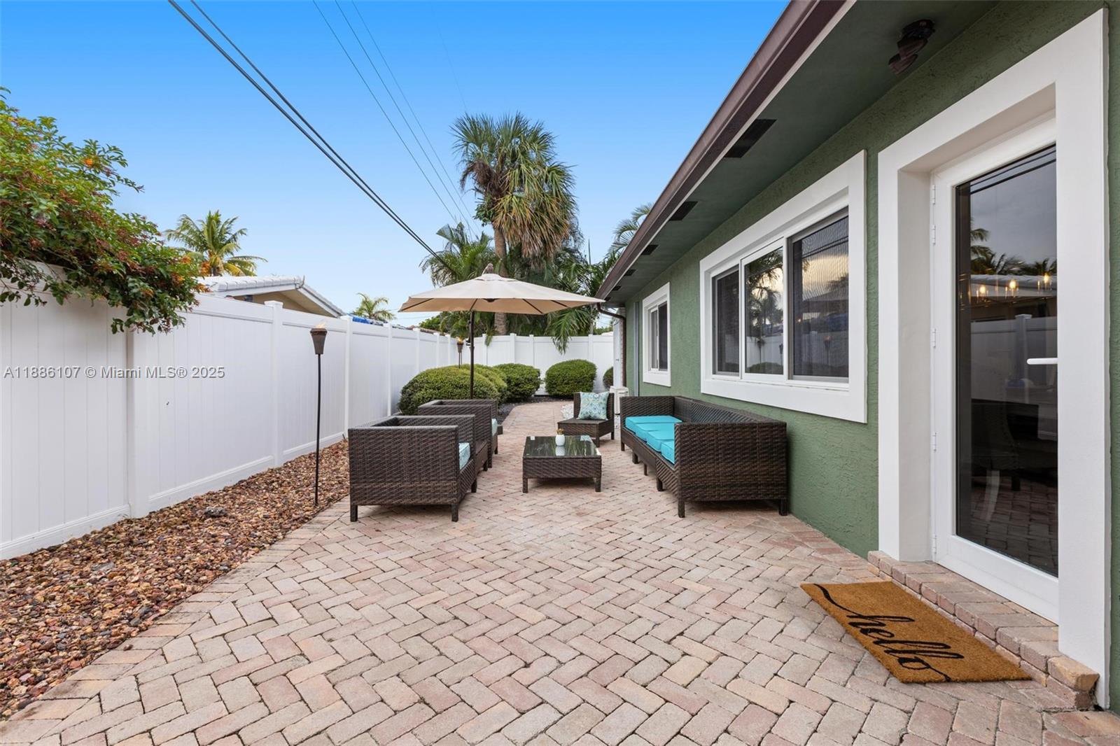 POMPANO BEACH ESTATES - Residential