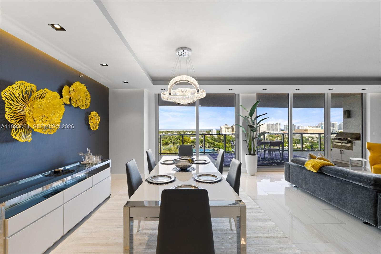 1180 N Federal Hwy 1102