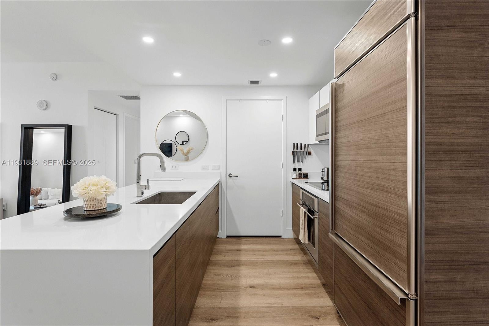 1100 MILLECENTO RESIDENCE - Residential Lease