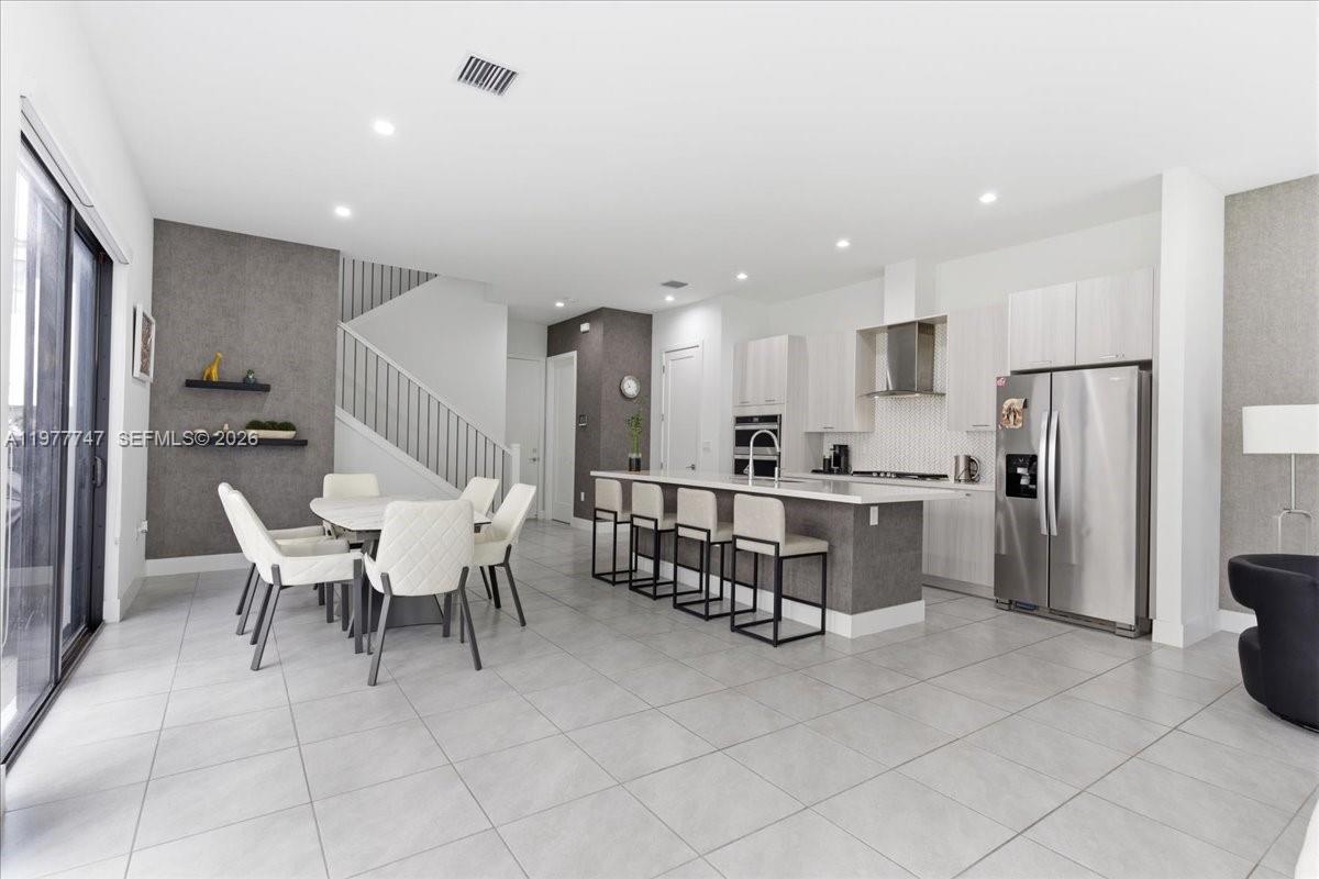 CANARIAS EAST - Residential