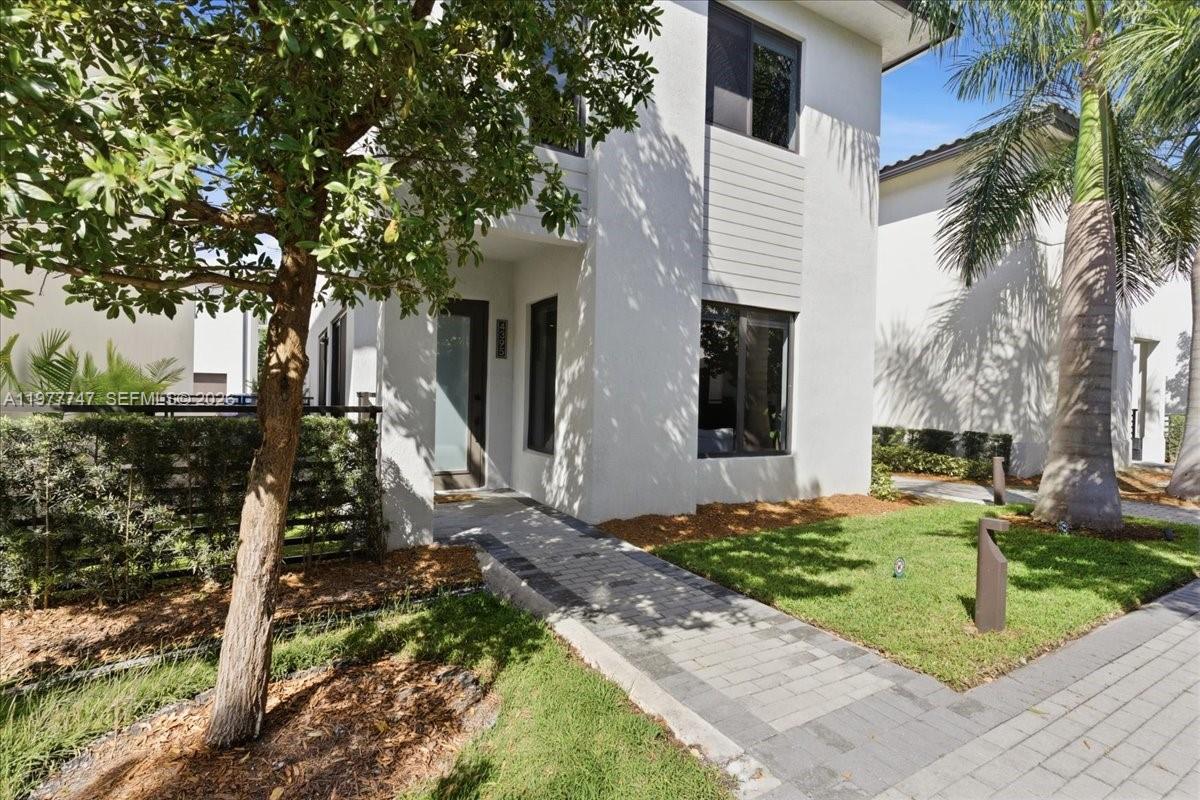 CANARIAS EAST - Residential