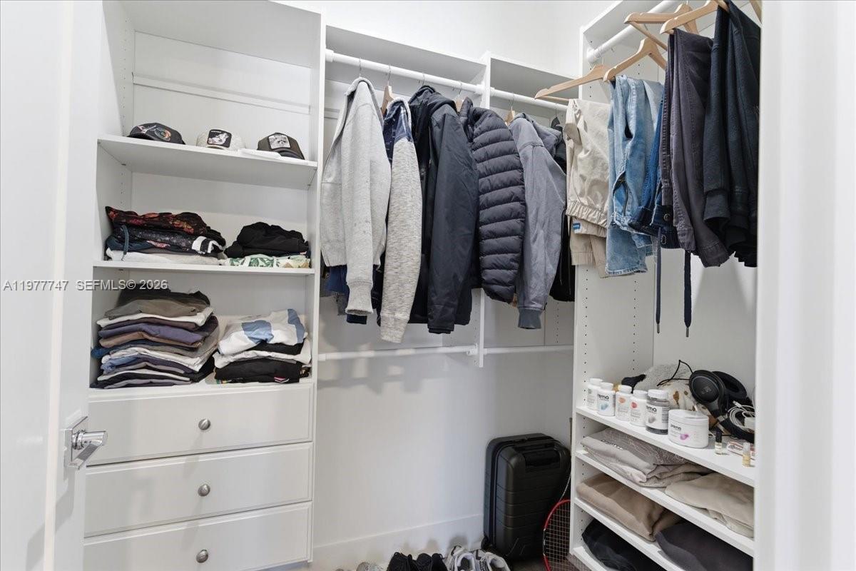 CANARIAS EAST - Residential