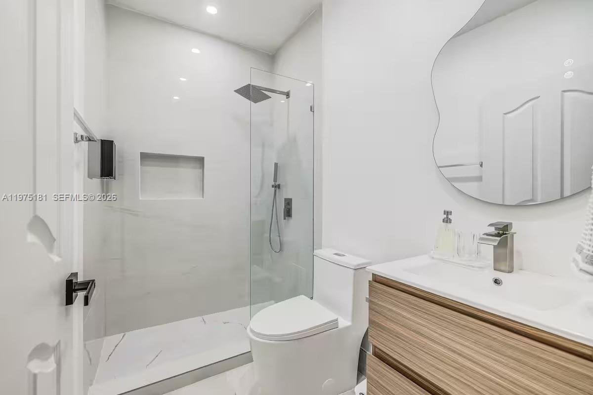 MILON VENTURE - Residential