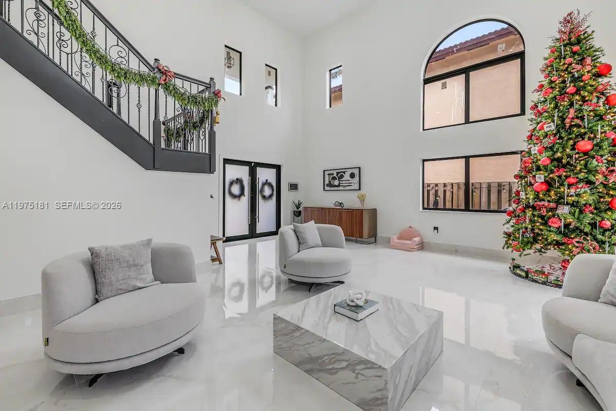 MILON VENTURE - Residential