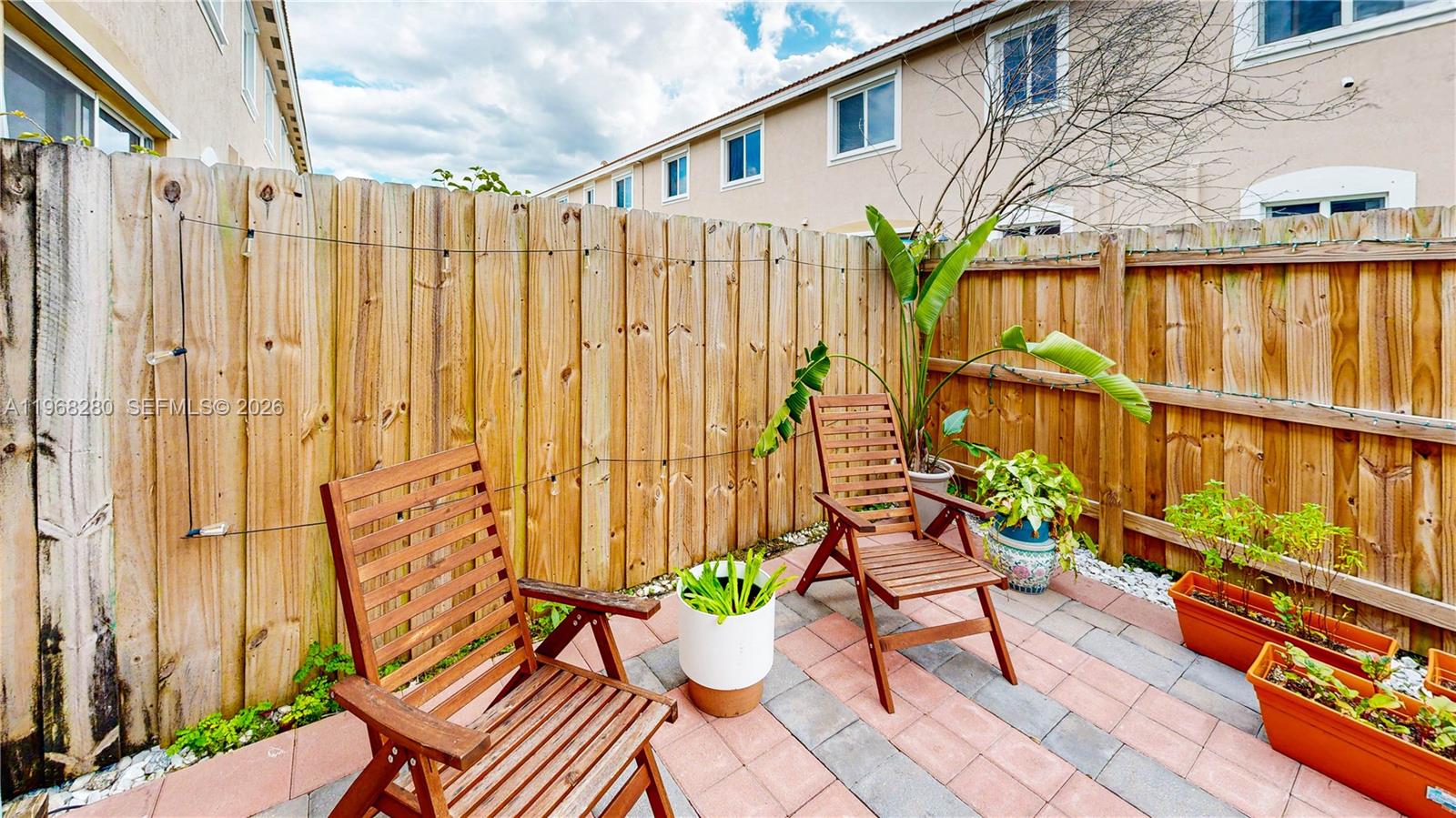 TOWNS AT SEASCAPE - Residential