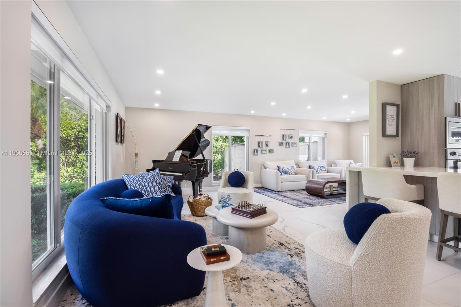 LAKESHORE SEC ONE - Residential