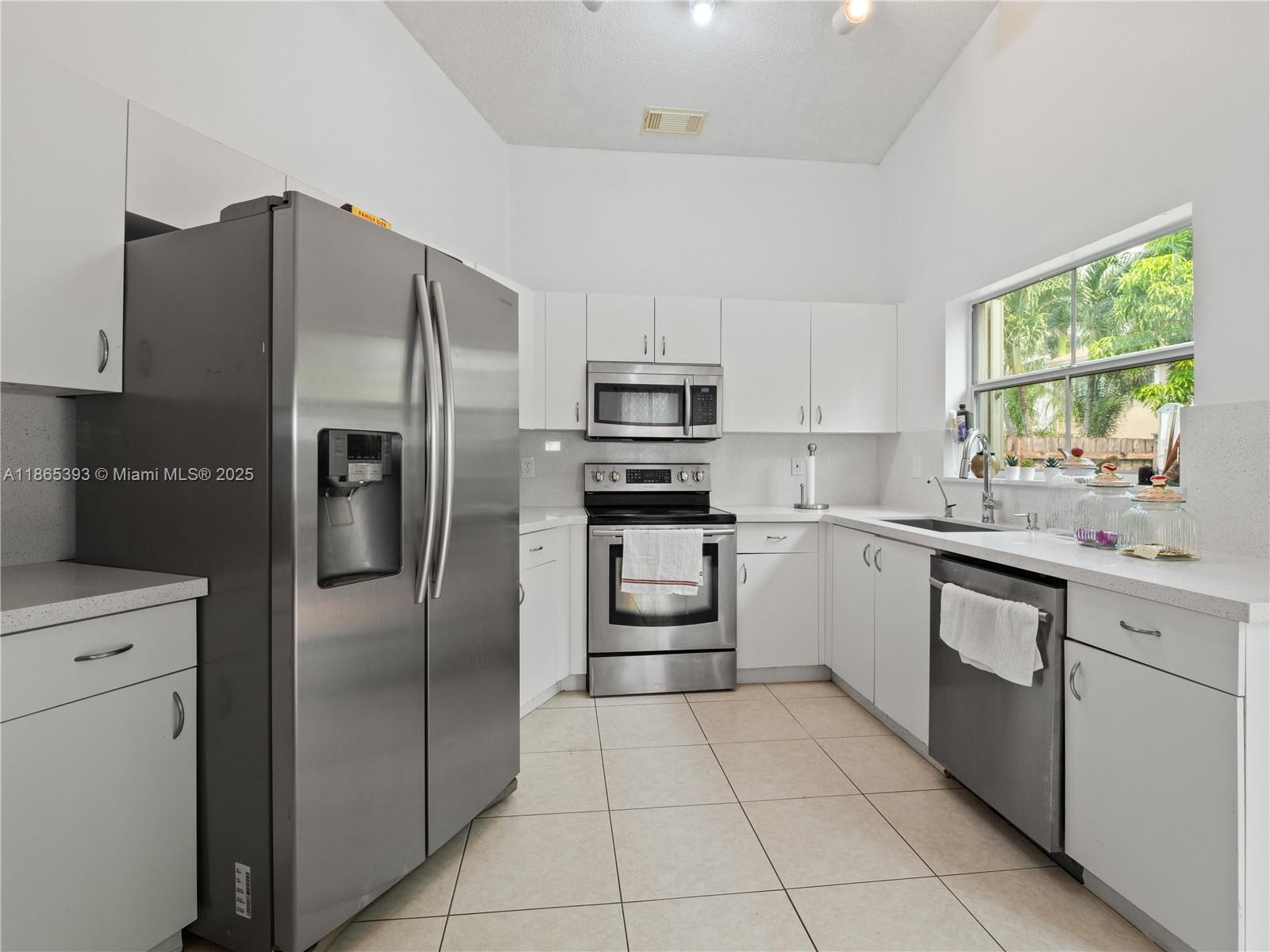 CHAPEL TRAIL II - Residential