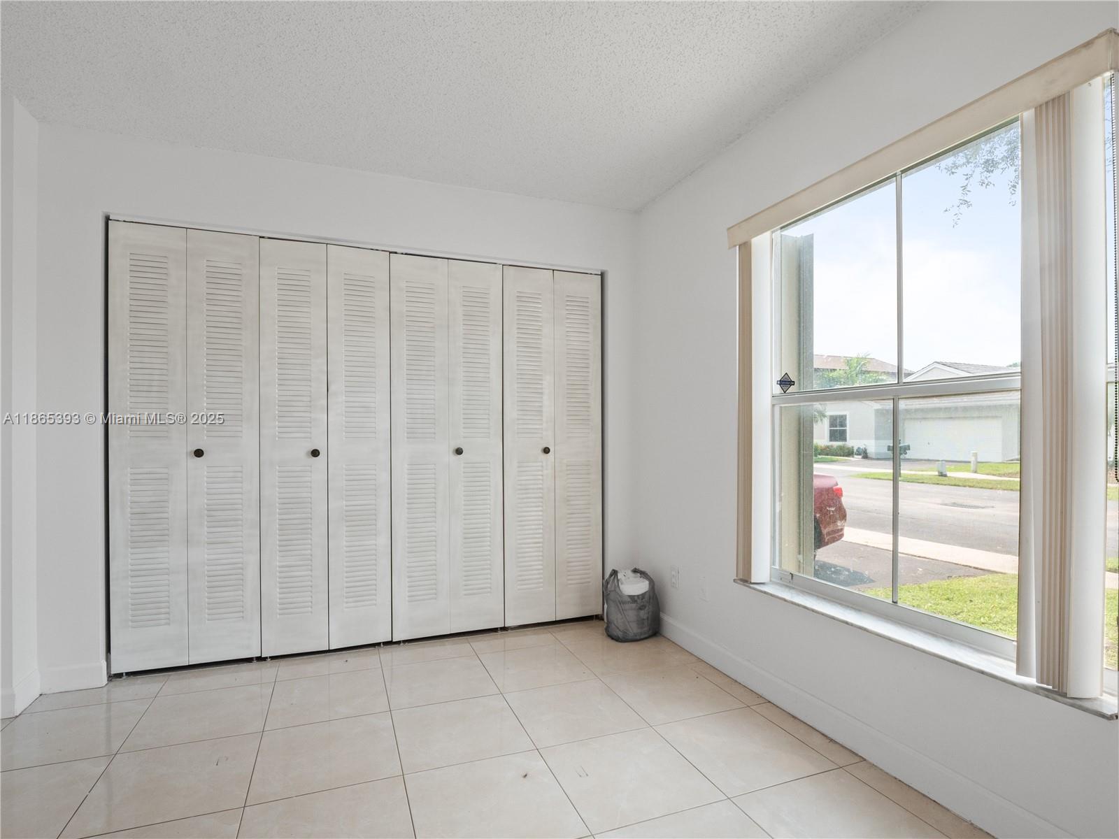 CHAPEL TRAIL II - Residential