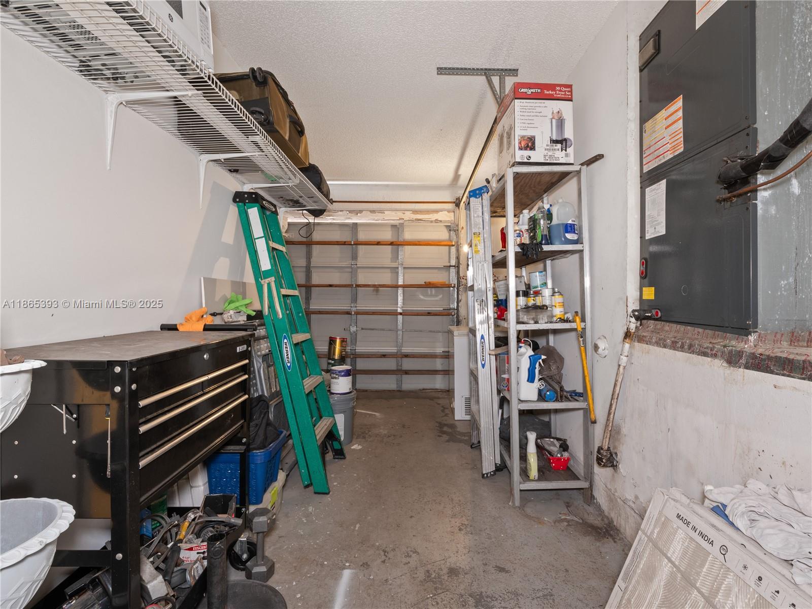 CHAPEL TRAIL II - Residential