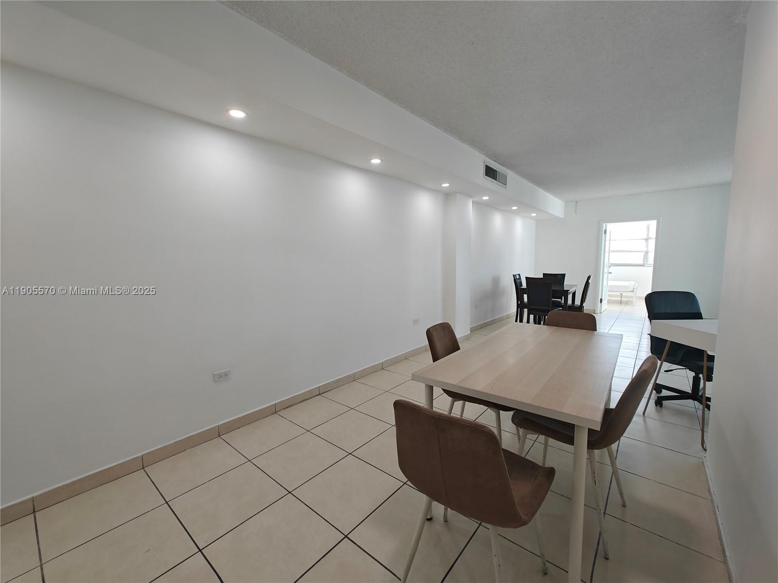 FOUR AMBASSADORS CONDO PH - Residential Lease