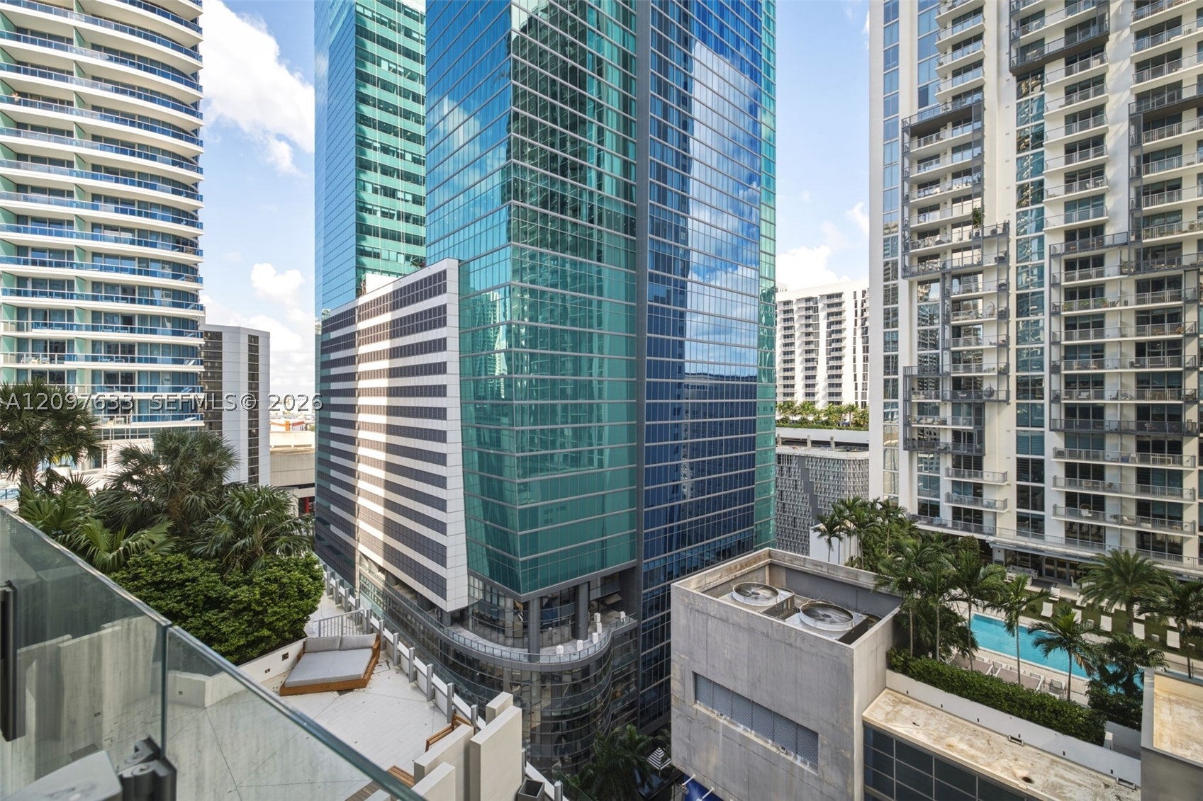 300 Biscayne Boulevard Way 1709W