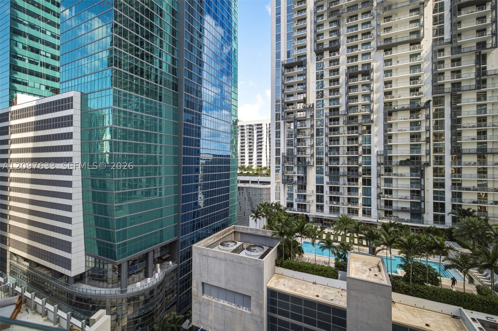 300 Biscayne Boulevard Way 1709W