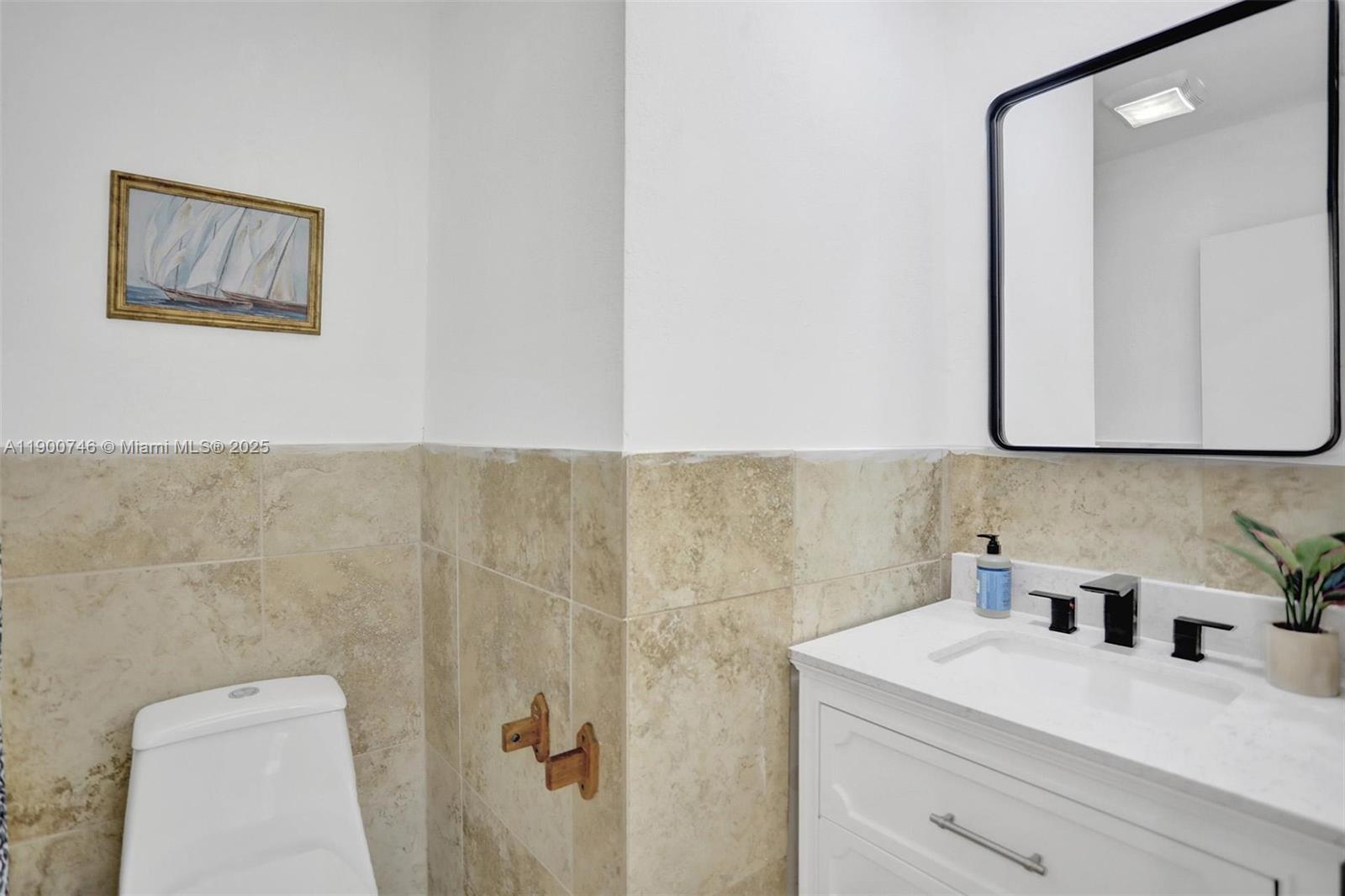 VICTORIA VILLAS - Residential Income