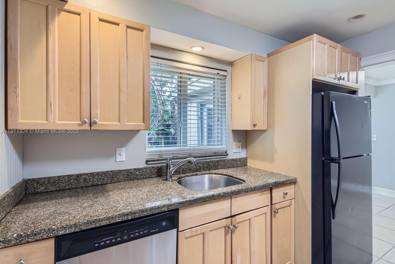 MELROSE PARK SEC 6 GREEN - Residential