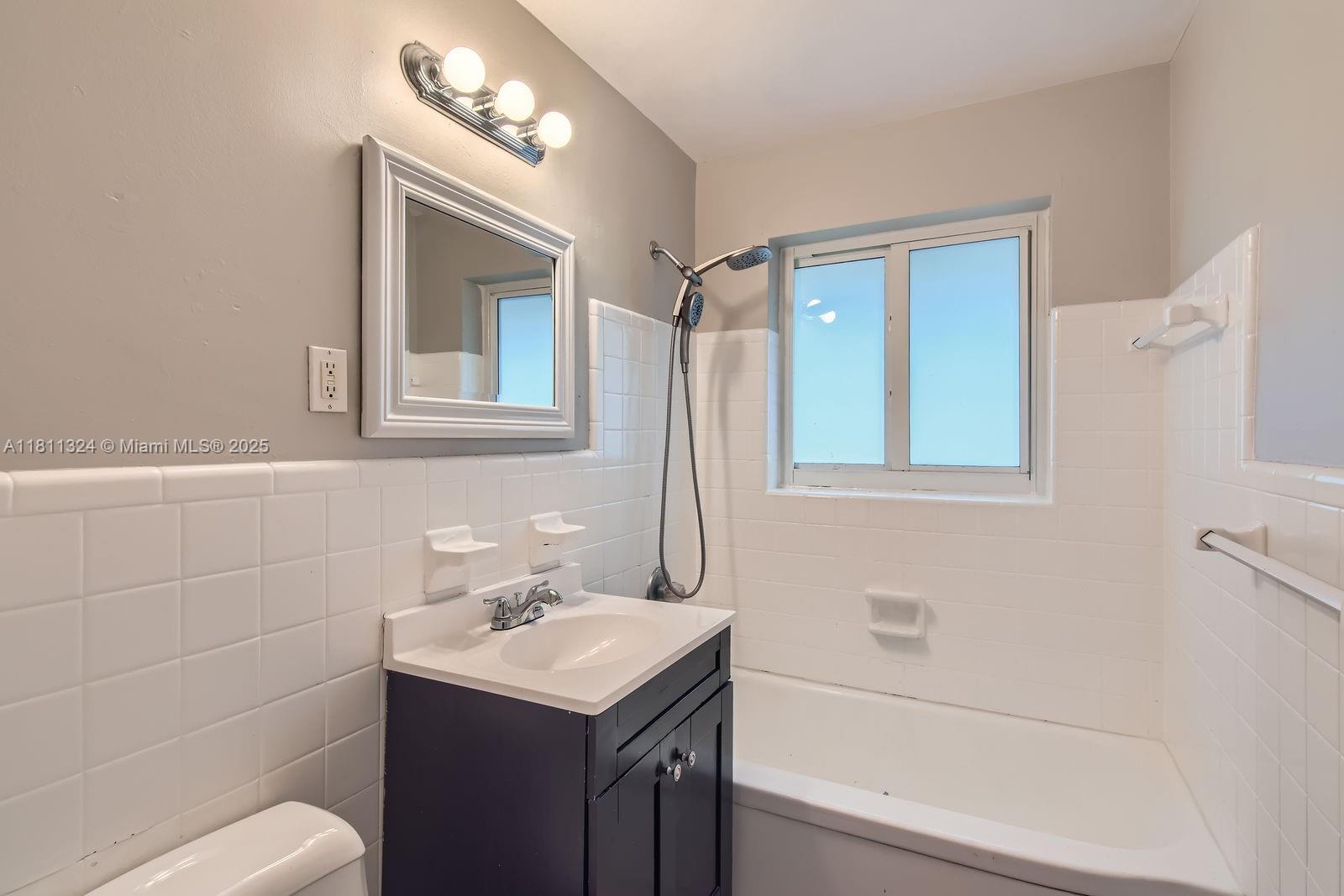 MELROSE PARK SEC 6 GREEN - Residential