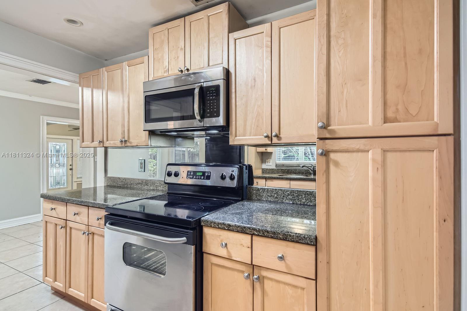 MELROSE PARK SEC 6 GREEN - Residential