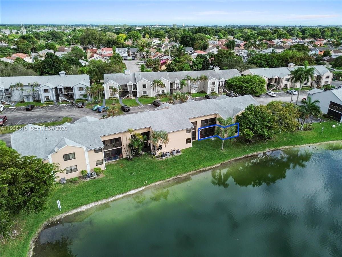 LAKESHORE CONDO I - Residential