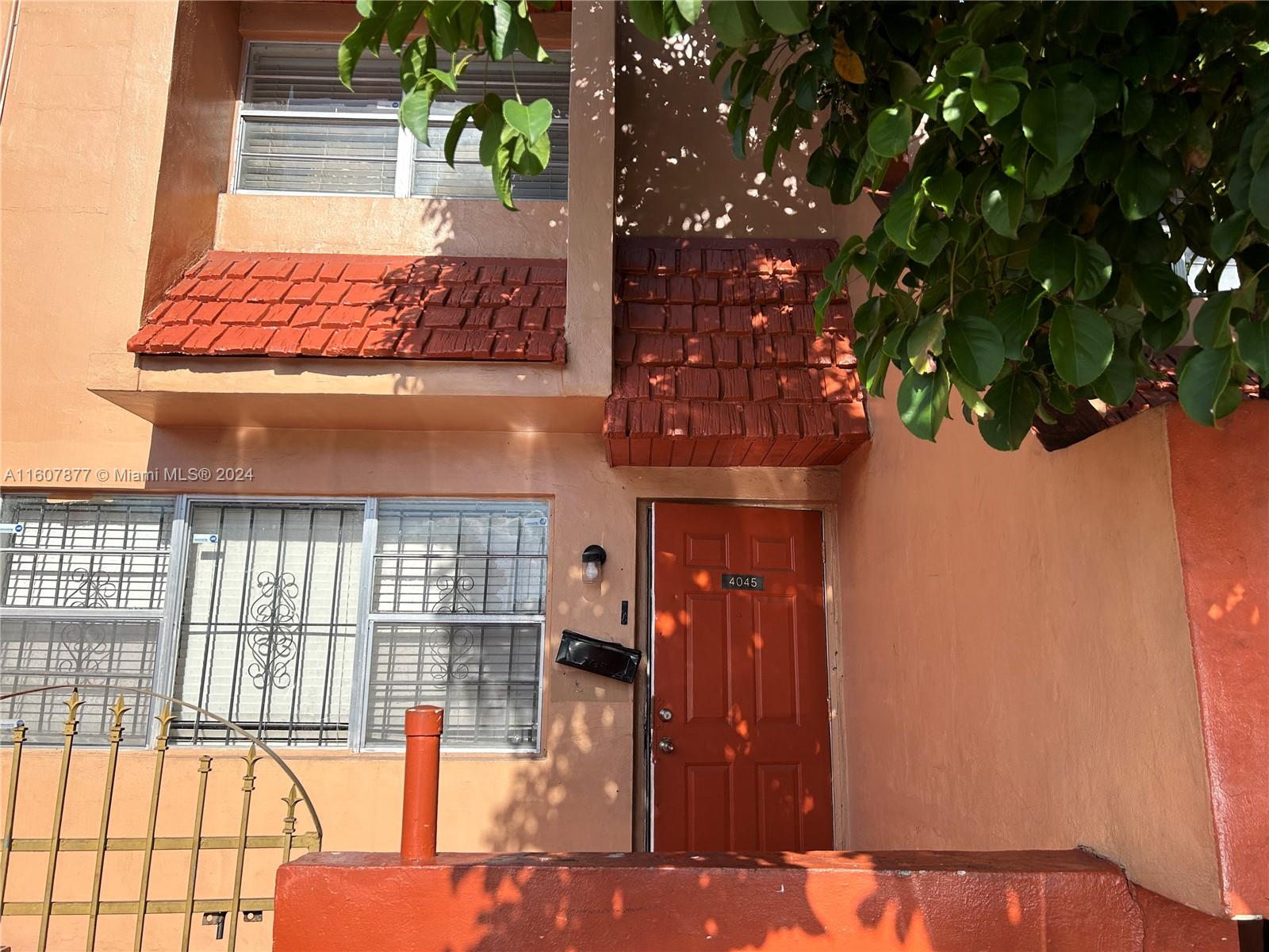 Property for Sale at 4045 Nw 19th St 4045, Lauderhill, Miami-Dade County, Florida - Bedrooms: 2 
Bathrooms: 2  - $170,000
