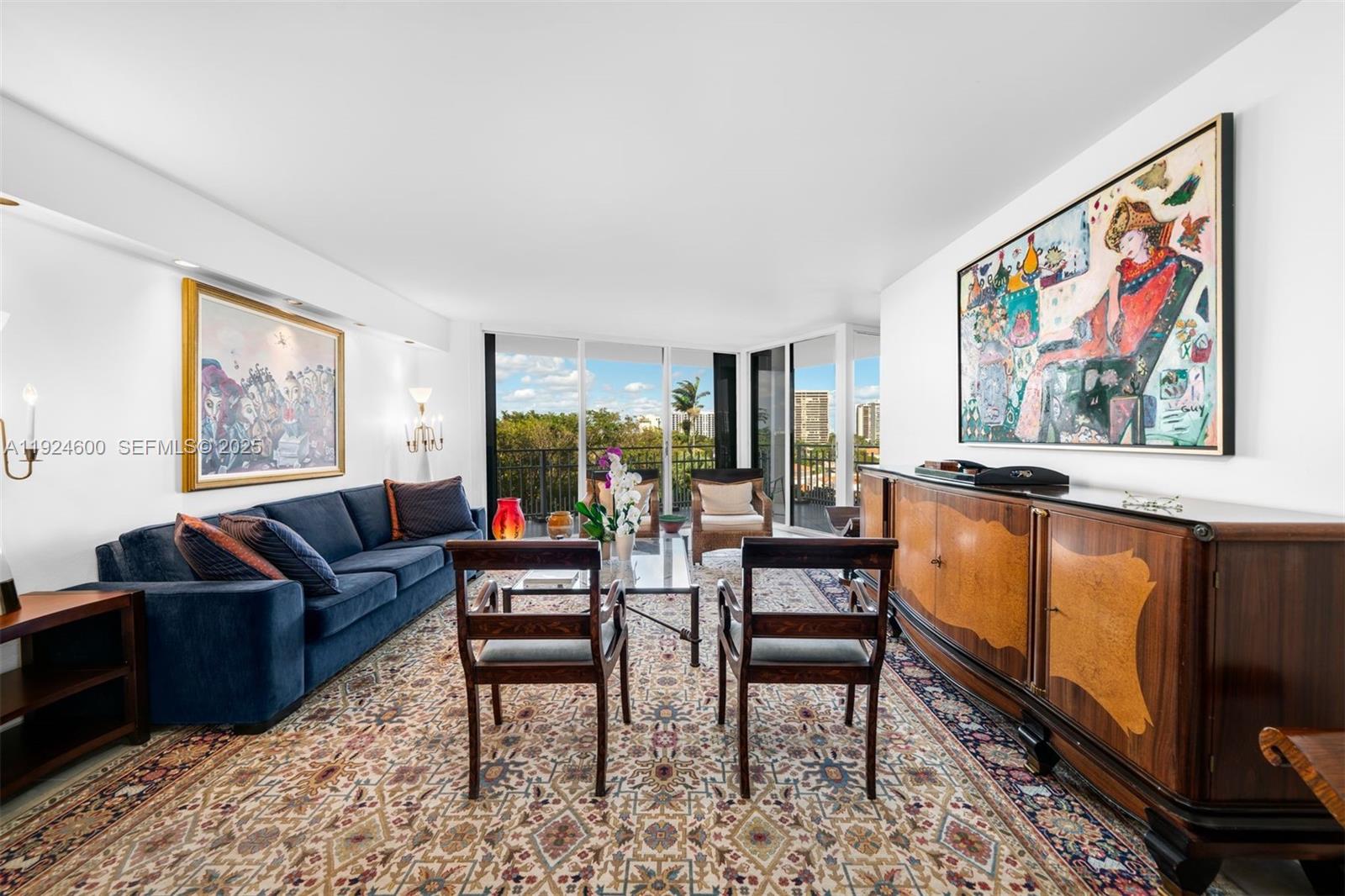 THE TOWERS OF QUAYSIDE CO - Residential