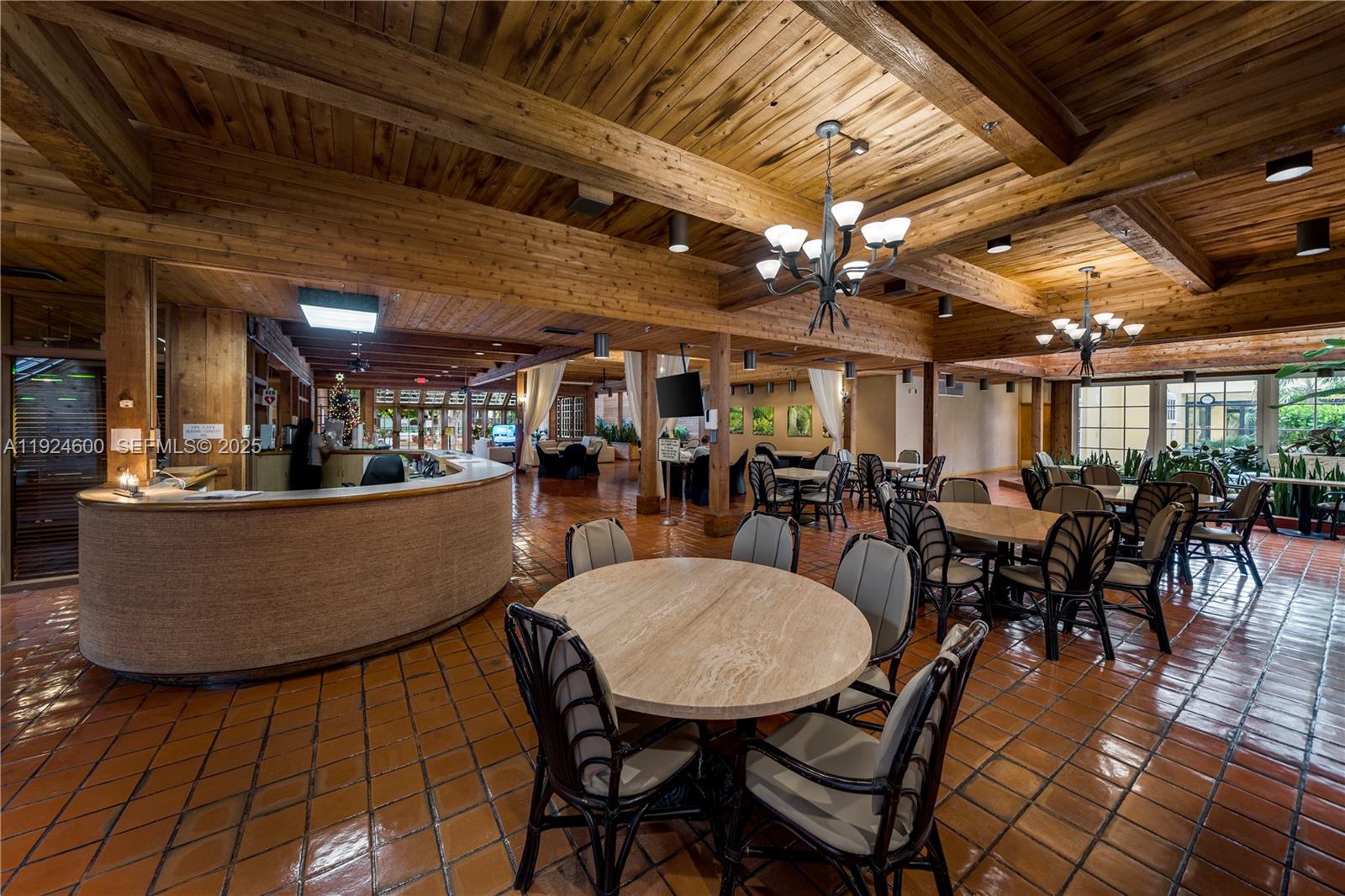 THE TOWERS OF QUAYSIDE CO - Residential