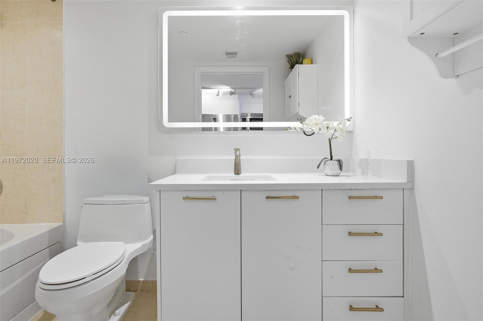 50 BISCAYNE CONDO - Residential