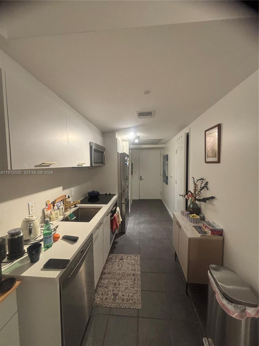 50 BISCAYNE CONDO - Residential