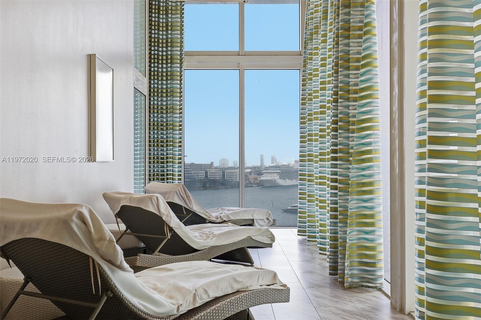 50 BISCAYNE CONDO - Residential