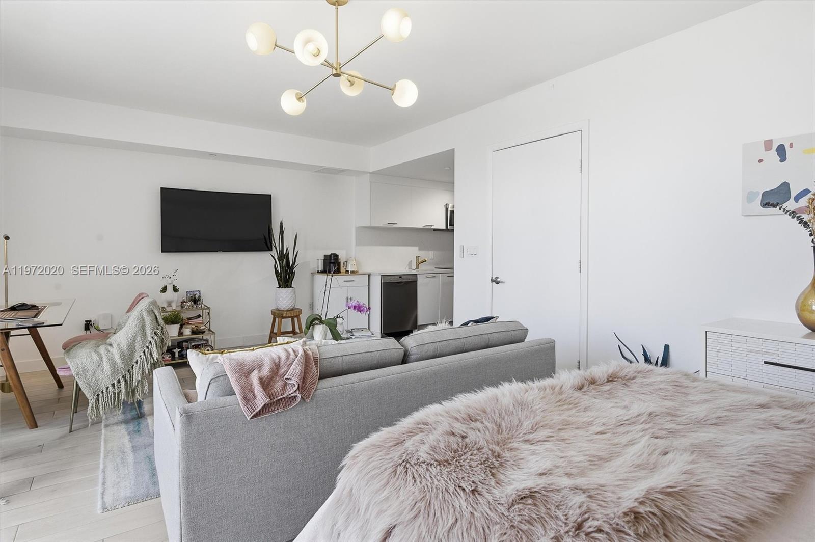 50 BISCAYNE CONDO - Residential