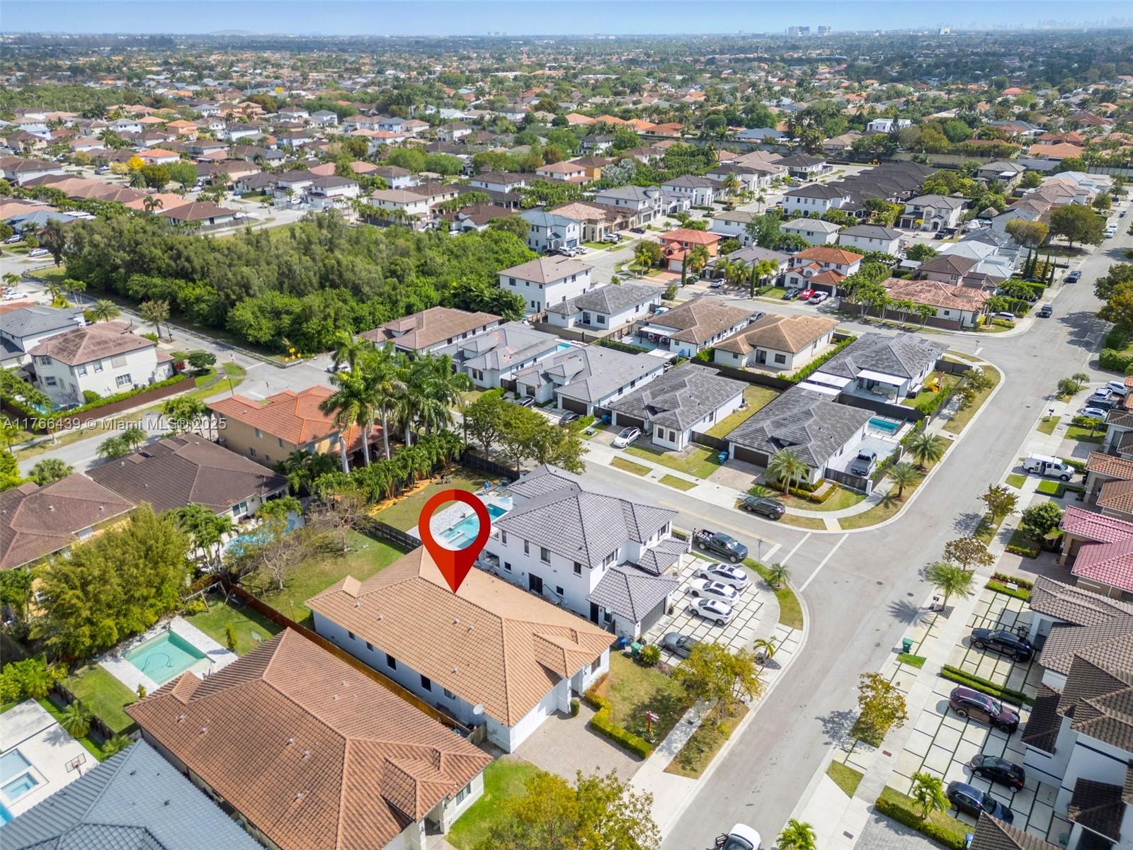 PALMERA ESTATES - Residential