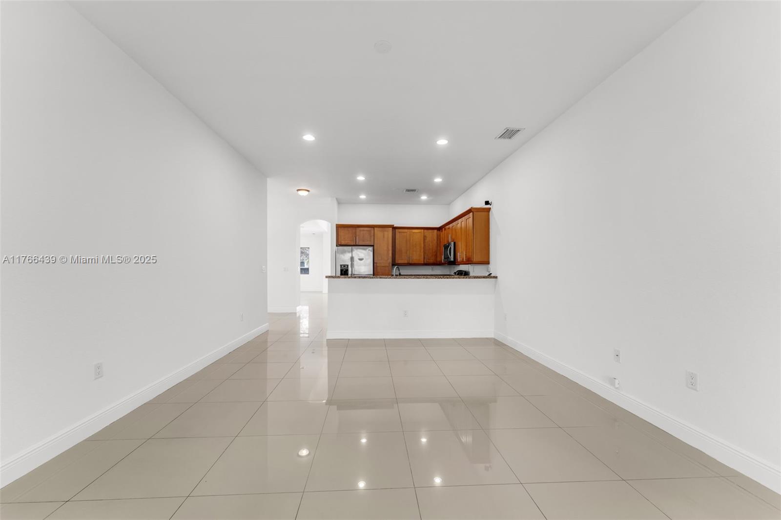 PALMERA ESTATES - Residential