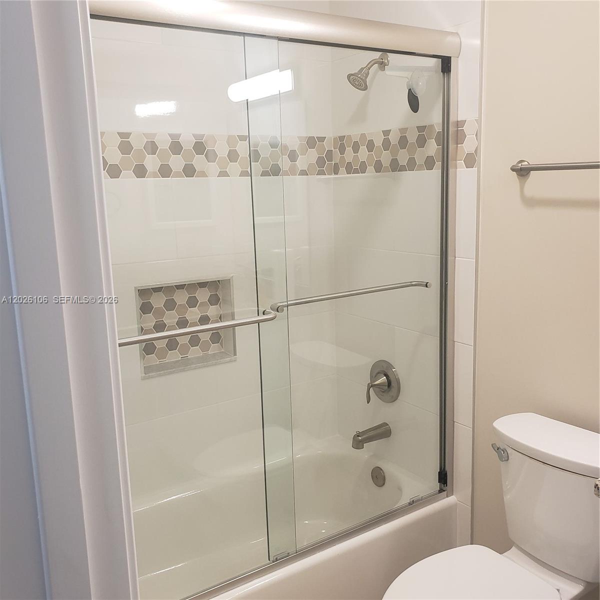 EASTRIDGE ESTATES - Residential